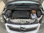 Opel Zafira-6
