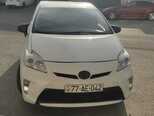 Toyota Prius-2