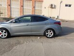 Hyundai Elantra-3
