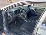 Hyundai Elantra-10