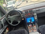 Mercedes E 240-5