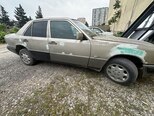 Mercedes 200 D-2