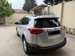 Toyota RAV4-4