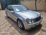 Mercedes C 200-1