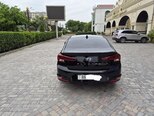 Hyundai Elantra-4
