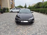 Hyundai Elantra-1