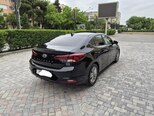 Hyundai Elantra-6