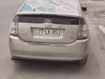 Toyota Prius-2