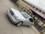 Mercedes E 240-2