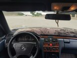 Mercedes E 200-10