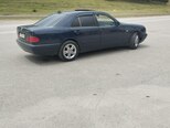 Mercedes E 200-4