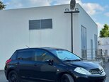 Nissan Tiida-15