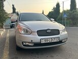 Hyundai Accent-1