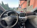 Hyundai Accent-2