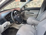 Hyundai Accent-8