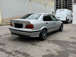 BMW 320-6