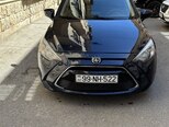 Toyota Yaris-1