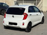Kia Picanto-2
