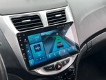 Hyundai Accent-7