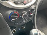 Hyundai Accent-8