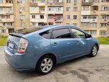 Toyota Prius-5