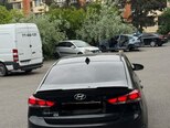 Hyundai Elantra-5