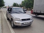 Toyota RAV4-1