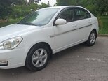 Hyundai Accent-4