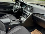 Hyundai Sonata-13