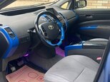 Toyota Prius-11