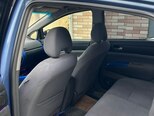 Toyota Prius-12