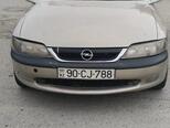 Opel Vectra-14