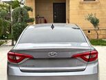 Hyundai Sonata-4