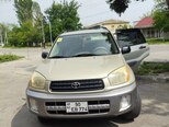 Toyota RAV4-1