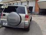 Toyota RAV4-8