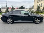 Hyundai Sonata-5