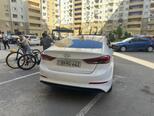 Hyundai Elantra-7