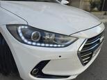 Hyundai Elantra-12