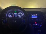 Hyundai Elantra-19