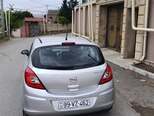 Opel Corsa-2