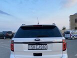 Ford Explorer-8