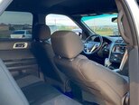 Ford Explorer-12