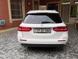 Mercedes E 300 d-3