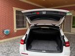 Mercedes E 300 d-8