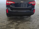 Kia Sorento-10
