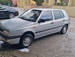 Volkswagen Golf-2