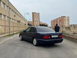 Mercedes E 240-7