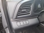 Hyundai Elantra-11