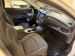 Chevrolet Malibu-13