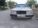 Mercedes 300 D-1